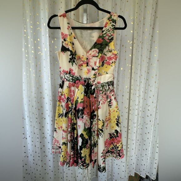 Darling Lulus Ashley Floral V Neck Bodice Fit Flare Skater Tulle Dress S - Picture 5 of 12